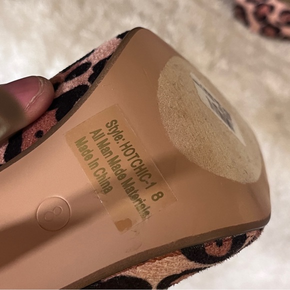 Windsor - Picture 5 of 9